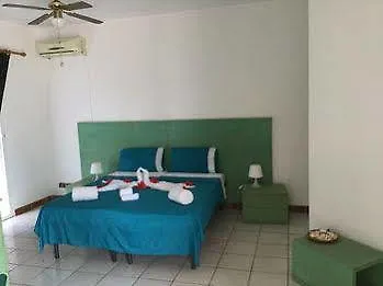 Vilas Praia De Chaves Rabil Hotel
